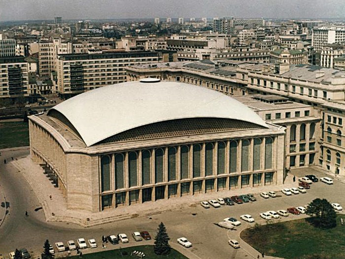 Sala Palatului - Arhitecți H. Maicu - T.Ricci - I.Serban - R. Belea -f