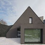 Article of the week: House with a view. Attila Kim: Recovering the memory of an old house