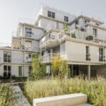 15 Heap Apartments inside of an Urban Island. Landskronhof in Basel, Switzerland