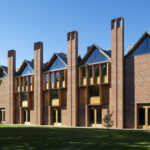 Arhitect și educator. Dosar Níall McLaughlin. O discuție și trei proiecte